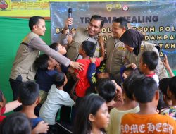 Polri Dirikan Dapur Lapangan dan Gelar Trauma Healing untuk Korban Kebakaran di Kebon Kosong