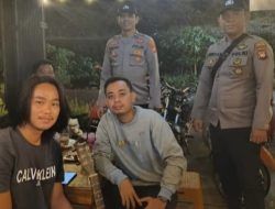 Samapta Polsek Menyuke Beserta Anggota Lakukan Patroli Malam    