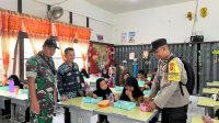 Sinergitas 3 Pilar Kelurahan Saigon Cek Makanan Bergizi di SDN 06