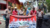 Bersama Komunitas Indonesia Berbagi Polsek Pontianak Utara Kembali Salurkan Bansos Kepada Warga Kurang Mampu