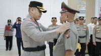 Kapolres Ketapang Pimpin Upacara Kenaikan Pangkat Pengabdian IPDA Suharsoyo