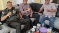 Pasi Intel Kodim 1205/Sintang Lakukan Silaturahmi ke Polres Melawi: Perkuat Komunikasi dan Koordinasi Antar Satuan