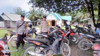Personel Polsek Marau Polres Ketapang Laksanakan Pengamanan Ibadah Jumat Agung di Gereja GPIB Ekklesia Kecamatan Singkup