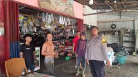 Patroli Dialogis Bhabinkamtibmas Berikan Himbauan Kepada Warga Kuala Behe