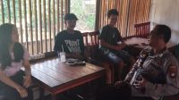 Personil Polsek Mempawah Hulu Laksanakan Patroli Siang Hari di Pasar Karangan.