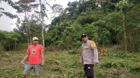 Personil Polsek Meranti Laksanakan Pengecekan Progres Lahan Penanaman Jagung di Desa Kelampai Setolo
