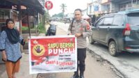 Personil Polsek Mempawah Hulu sosialisasikan Stop pungli.