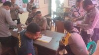 Dokkes Polres Landak Laksanakan Pelayanan Kesehatan di Polsek Sengah Temila”