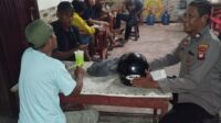 Polisi Patroli Malam Temui Warganya, Beginilah Yang di sampaikan nya