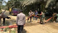 Tiga Pilar di Singkawang Selatan Tertibkan Selang Aktivitas PETI yang Ganggu Jalan Umum