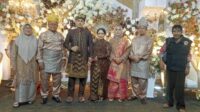 Perwakilan MCI Kalbar Hadiri Resepsi Pernikahan Richarmon dan Iin Jumriati di Kecamatan Sandai 
