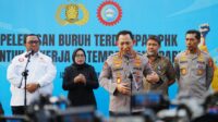 Kapolri Lepas 700 Buruh Terdampak PHK Untuk Kembali Bekerja, Wujud Kolaborasi Selesaikan Permasalahan Industrial