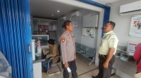 Anggota Polsek Mandor Aktif Sambangi Warga, Bangun Kepercayaan dan Jaga Kamtibmas di Wilayah