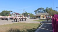 Kapolres Sambas Pimpin Upacara Korps Rapor Kenaikan Pangkat Personel Polres Sambas