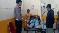 Anggota Lalu Lintas Polsek Menyuke Ke TKP Laka Tunggal