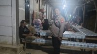 Patroli Malam Polsek Sengah Temila, Wujud Kepedulian dan Kedekatan dengan Warga