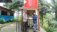 Polsek Sekayam Pastikan Kualitas Air Bersih di Ponpes Miftahul Hidayah Tetap Terjaga