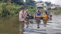 Kapolsek Jelai Hulu Bersama Aparat Gabungan Laksanakan Pemantauan Debit Air di Kecamatan Jelai
