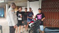 Sambang Dialogis Personil Polsubsektor Jelimpo Ingatkan Warga Untuk Menjaga Situasi Kamtibmas Tetap Aman