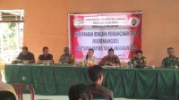 Bhabinkamtibmas Mengajak Aktifkan Kembali Poskamling Pada Saat Musyawarah Rencana Pembangunan Desa Tahun Anggaran 2026 di Desa Balai Peluntan