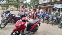 Sambil Berpatroli, Sambil Memberikan Pesan Kamtibmas Kepada Masyarakat Untuk Ciptakan Situasi Aman