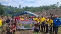 Kapolsek Kuala Behe Hadiri Penanaman Jagung Di Demplot Desa Permiit