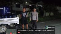 Dinginnya Malam Tak Surutkan Semangat Personel Polsek Air Besar Berpatroli Demi Keamanan Warga