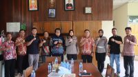 Kapolres Landak Jalin Silaturahmi dengan Paroki Salib Suci Ngabang, Perkuat Sinergi Jaga Kamtibmas