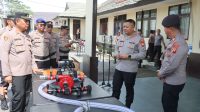 “Tingkatkan Kesiapsiagaan, Polres Sambas Serahkan Kendaraan dan Pompa Portable untuk Penanggulangan Karhutla”