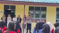 Tertibkan Penggunaan Knalpot Brong, Kapolsek Ella Hilir Sosialisasi ke Siswa SMA
