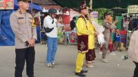 Polsek Ngabang Laksanakan Pengamanan Makan Saprahan Masal Dalam Rangka Tumpang Negeri Yang Ke – XXV