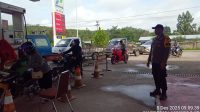 Polisi Sambangi SPBU Mandor, Beri Edukasi Keamanan kepada Warga