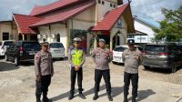 Kehadiran Polri Hadirkan Rasa Aman di Ibadah Natal Kedua Gereja HKBP Sanggau
