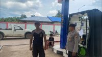 Polsek Meranti Intensifkan Patroli Siang di SPBU, Satpam Diberi Pesan Keamanan