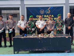 Sinergi Aparat, Rutan Kelas IIB Sanggau Gelar Penggeledahan Serentak Blok Hunian Warga Binaan