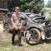 Tabrakan di Jalan Raya Beduai, Honda CR-V Hantam Pick Up Terparkir, Dua Kendaraan Rusak Berat