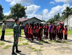 Tingkatkan Disiplin Pelajar, Satgas TMMD Sanggau Berikan Pelatihan PBB di SMPN 5 Semayang