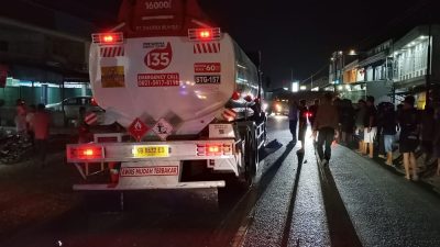 Pengendara Sepeda Motor Tewas Setelah Bertabrakan dengan Truk Tangki Pertamina