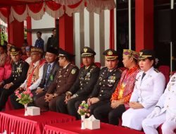 Kapolres Sanggau Hadiri Penurunan Sang Merah Putih, HUT ke-81 RI Berlangsung Khidmat