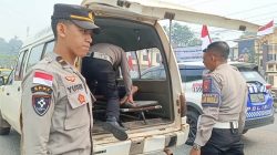 Gerak Cepat Bantu Korban Laka di Jalan Sudirman Sanggau, Polisi Utamakan Keselamatan Warga