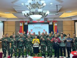 Tim Mabes TNI Tuntaskan Penyuluhan Karhutla di Sanggau, Edukasi Pembukaan Lahan Tanpa Bakar Diperkuat