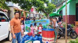 PCNU Kabupaten Landak Peduli, Salurkan Air Bersih untuk Masyarakat Terdampak Kekeringan