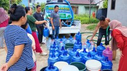 PCNU Kabupaten Landak Peduli, Salurkan Bantuan Air Bersih bagi Warga Terdampak Kekeringan  ‎