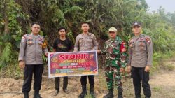 Bersama Warga, Polsek Entikong Perkuat Pencegahan Karhutla Sejak Dini