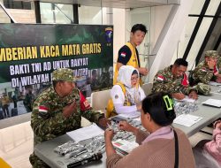 Kodam XII/Tpr Bagikan 1.000 Kacamata Gratis untuk Warga Perbatasan di Entikong