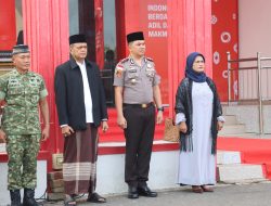 Kapolres Sambas Hadiri Apel Hari Santri, Santri Didorong Kuasai IPTEK Menuju Indonesia Emas  ‎